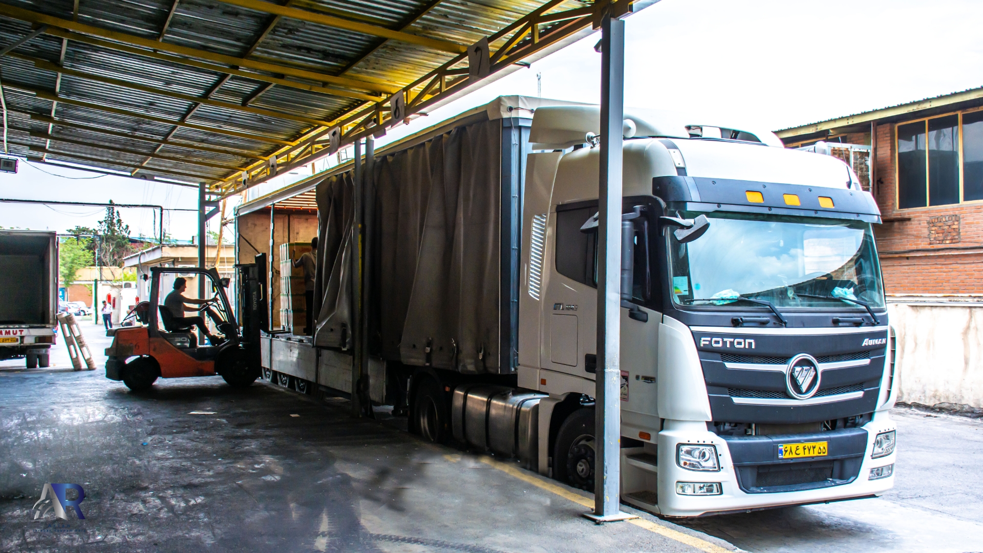 حمل بار فوری در سعادت‌ آباد